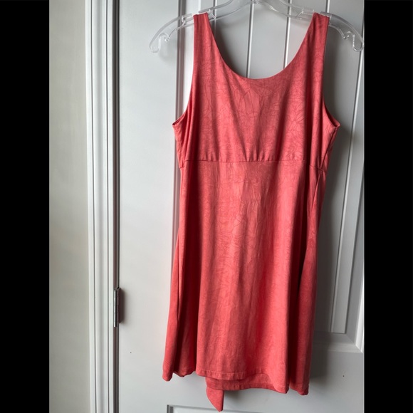 ISLE Dress - Picture 6 of 8